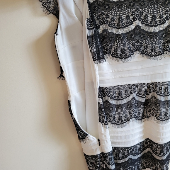 Melrose & Market Lace Dress - Picture 5 of 5